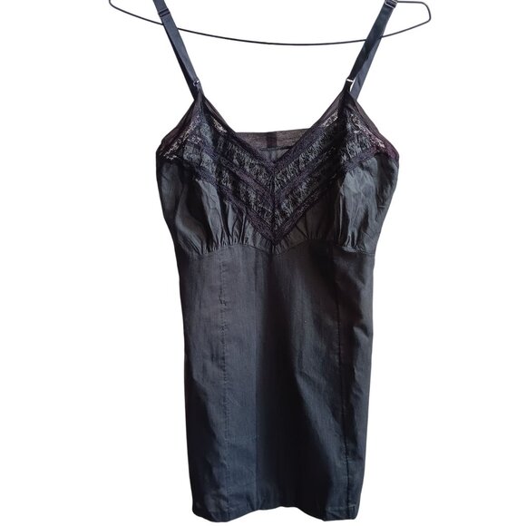 Womens XS 32 Vintage Black Lace Trim Slip Adjustable Straps 1960's Goth Sexy - Picture 2 of 6